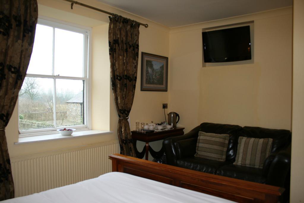 The Wyvill Arms Hotel Leyburn Kamer foto