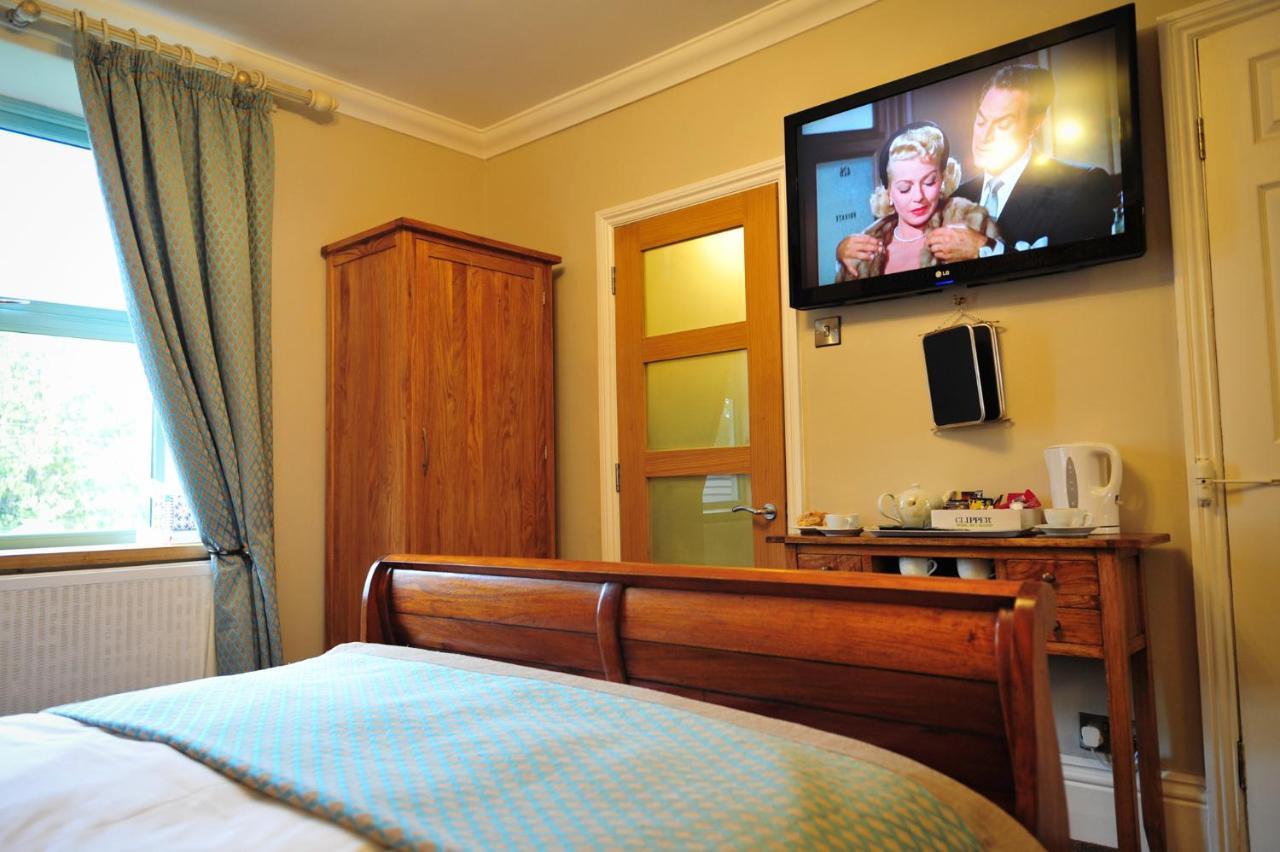 The Wyvill Arms Hotel Leyburn Buitenkant foto